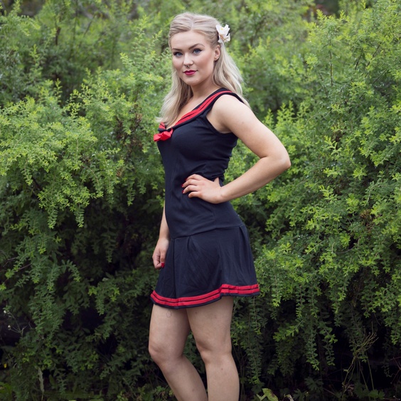 SPEEDY MIKE KL�NNING - ALICE SVART/R�D