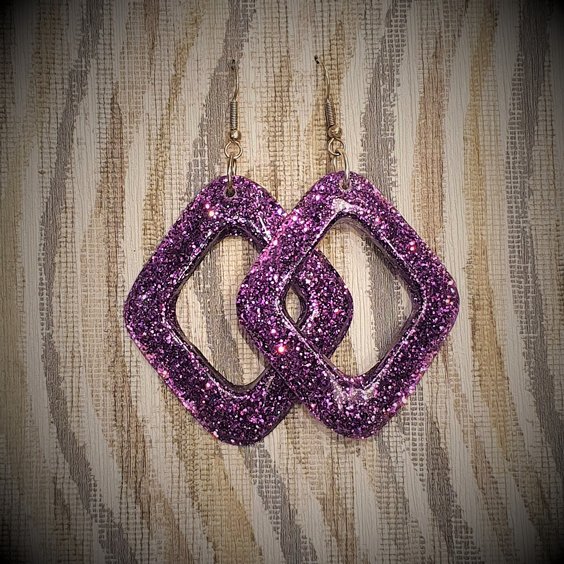SHIRLEY�S SWEET DESIGNS - HARLEQUIN PURPEL