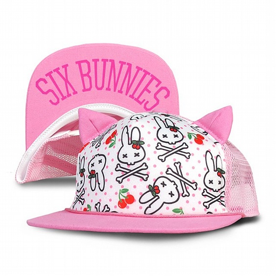 SIX BUNNIES KEPS - ROSA PRICKIG