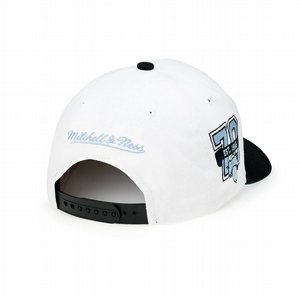 MITCHELL & NESS - Remix Logo Pro Crown New York Knicks - White/Black 3 thumbnail