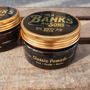MR. BANKS AND SONS - POMADE 3 thumbnail